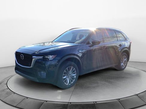 New 2025 MAZDA CX-90 Plug-In Hybrid w/ Preferred image 3