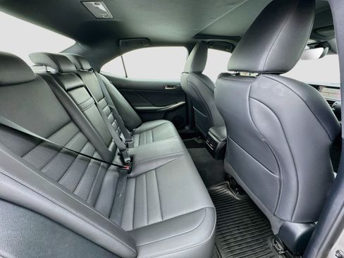 Used 2017 Lexus IS 200t F Sport w/ F Sport Package RWD image 19