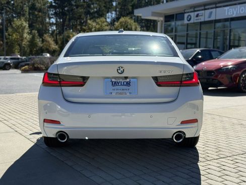 New 2026 BMW 330i Sedan w/ Premium Package image 5