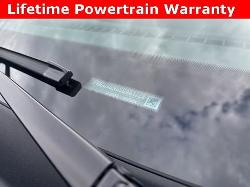 Used 2025 Ford Escape Active image 17