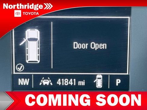 Used 2023 Chevrolet Traverse LT w/ LPO, Cargo Package AWD/4WD image 10
