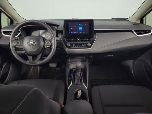 Used 2024 Toyota Corolla LE w/ LE Convenience Package image 25