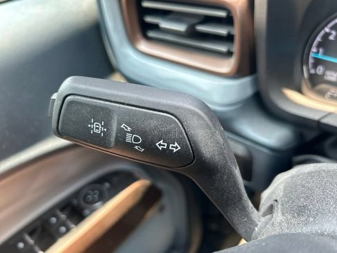 Used 2024 Ford Maverick Lariat w/ FX4 Off-Road Package AWD/4WD image 27