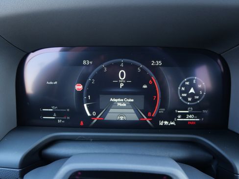 Used 2026 Lexus GX 550 w/ Accessory Package (2T) image 31