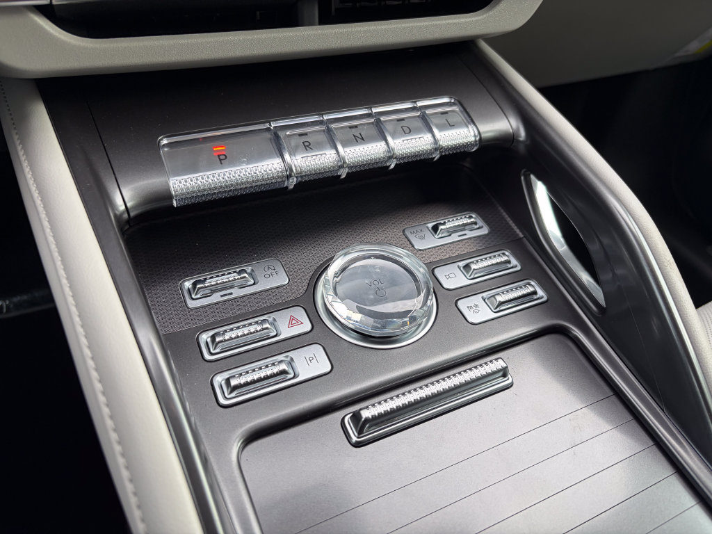 New 2026 Lincoln Nautilus Premier w/ Equipment Group 102A AWD/4WD image 29