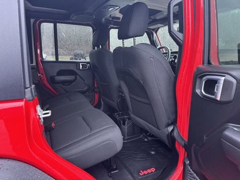 Used 2021 Jeep Wrangler Unlimited Sport image 11