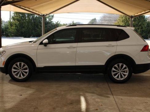 Used 2018 Volkswagen Tiguan S w/ Front Fog Lights Package image 6