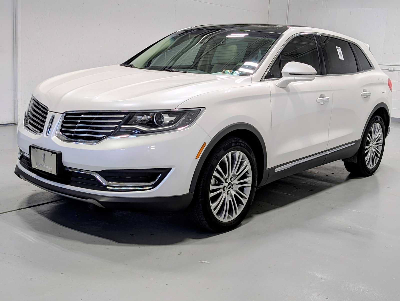 Used 2018 Lincoln MKX Reserve w/ Lincoln MKX Climate Package AWD/4WD image 1