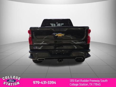 Used 2024 Chevrolet Silverado 1500 High Country w/ Technology Package AWD/4WD image 5