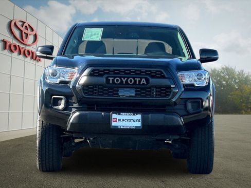 Used 2023 Toyota Tacoma SR w/ Trail Edition image 8