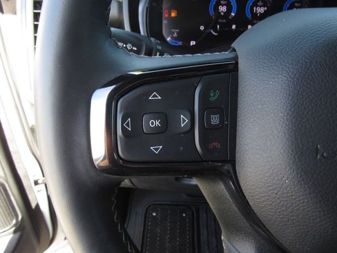 Used 2024 RAM 1500 Limited w/ Body Color Bumper Group image 23