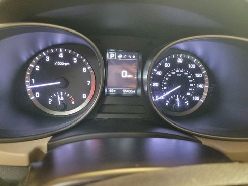 Used 2018 Hyundai Santa Fe Sport w/ 2.4L Value Package 02 image 23