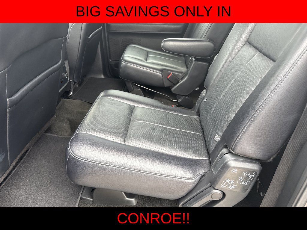 Used 2017 Ford Expedition EL Limited w/ Equipment Group 301A RWD image 24
