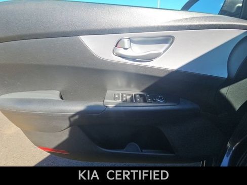 Used 2023 Kia Forte LXS FWD image 29
