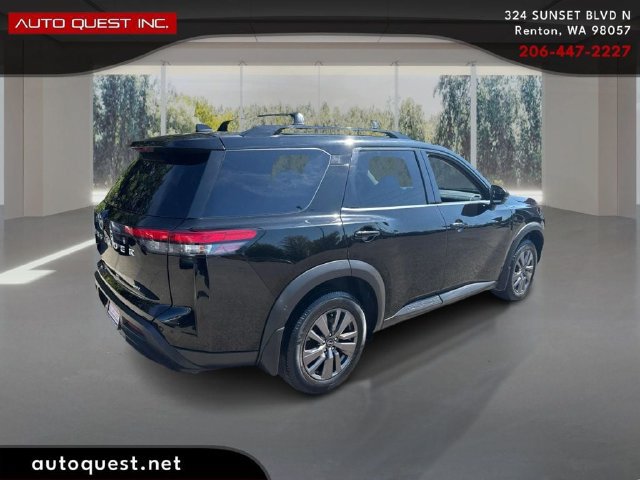 Used 2022 Nissan Pathfinder SV FWD image 5