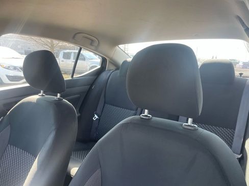 Used 2020 Nissan Versa S image 22