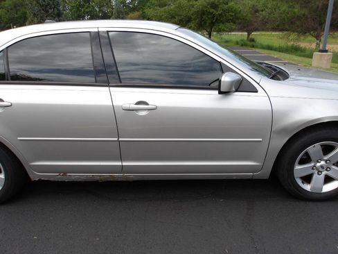 Used 2008 Ford Fusion SE FWD image 27