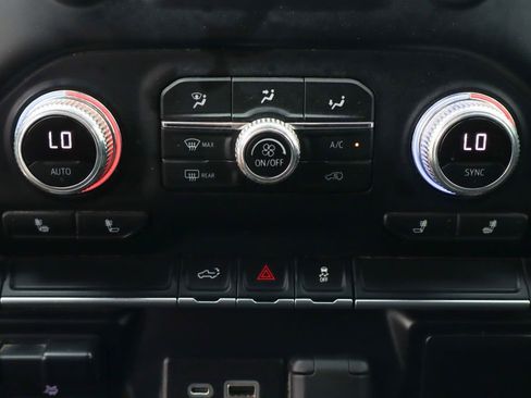 Used 2022 GMC Sierra 2500 SLE w/ SLE Convenience Package image 39