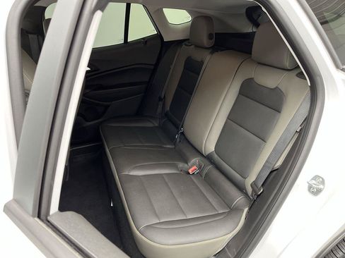 Certified 2024 Chevrolet Trax ACTIV FWD image 11