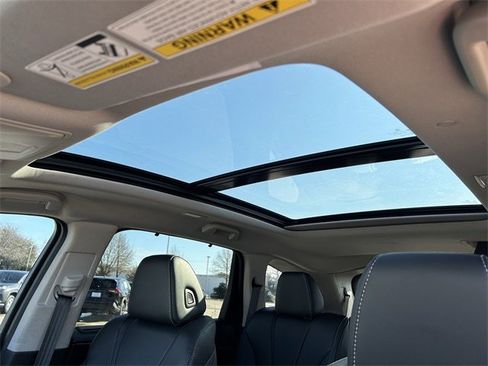 Certified 2024 Acura MDX SH-AWD w/ Technology Package image 27