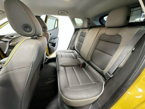 Used 2024 Chevrolet Trax ACTIV FWD image 19