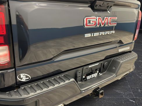 Used 2024 GMC Sierra 1500 Elevation w/ Preferred Package AWD/4WD image 40
