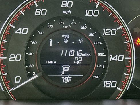 Used 2013 Honda Accord Sport image 18