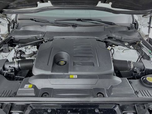 Used 2022 Land Rover Range Rover Sport HSE Silver Edition image 32