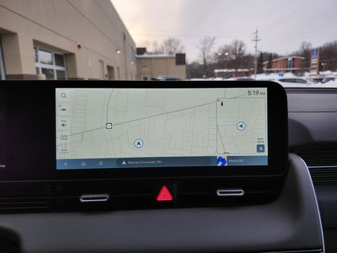 New 2026 Hyundai Ioniq 5 Limited image 5