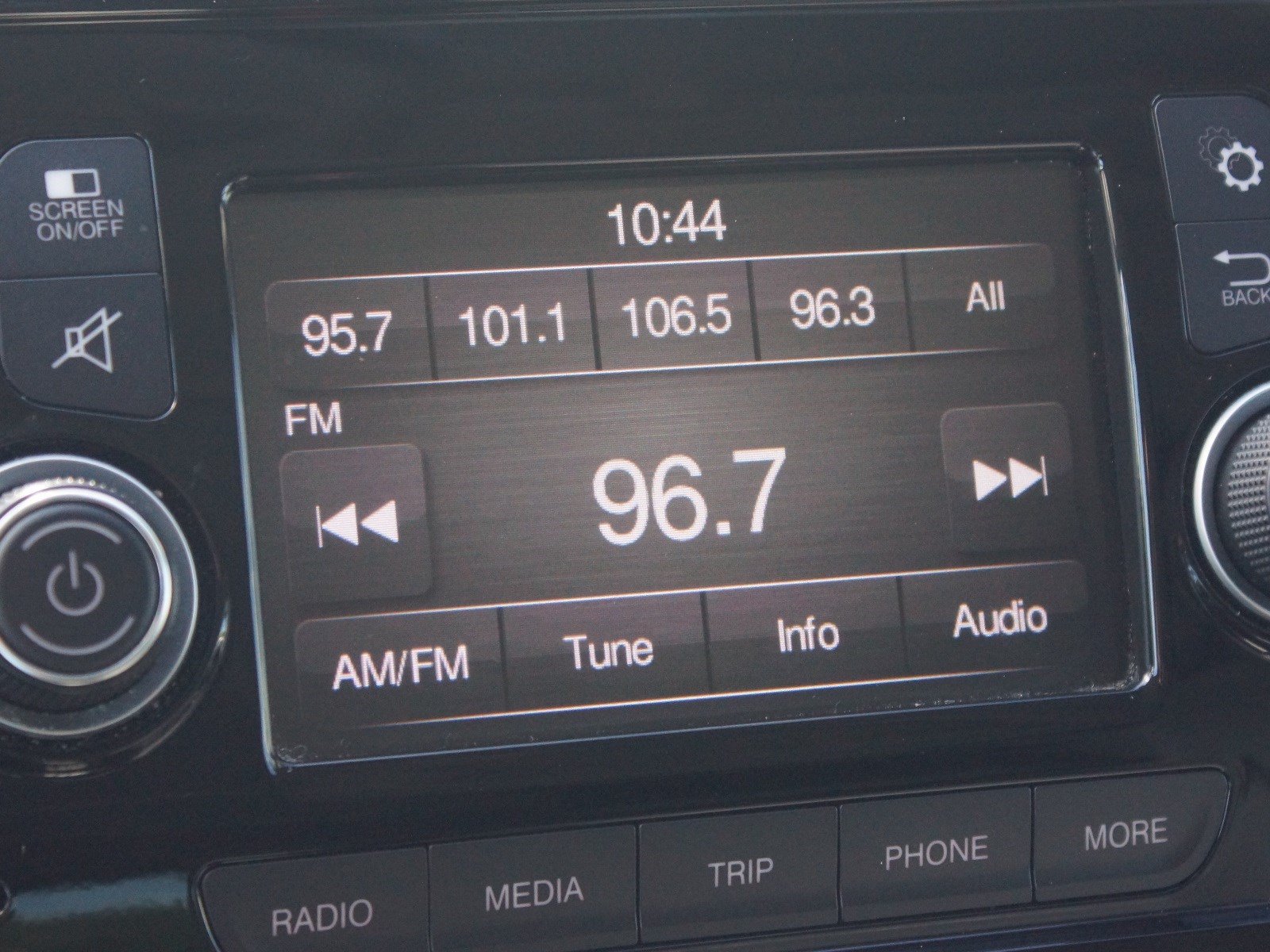 Used 2021 RAM ProMaster 1500 FWD image 6