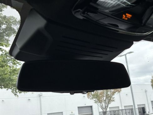 Used 2026 BMW X5 xDrive40i w/ M Sport Package image 30