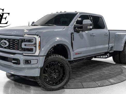 Used 2024 Ford F450 Limited w/ FX4 Off-Road Package image 1