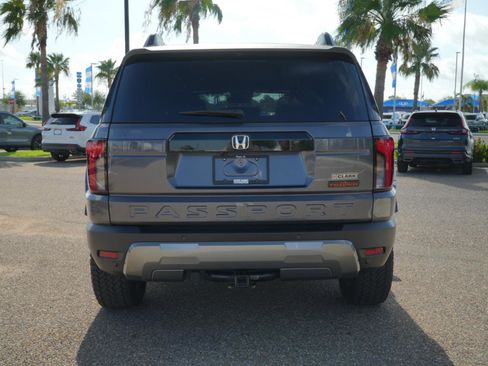 Used 2026 Honda Passport TrailSport image 4