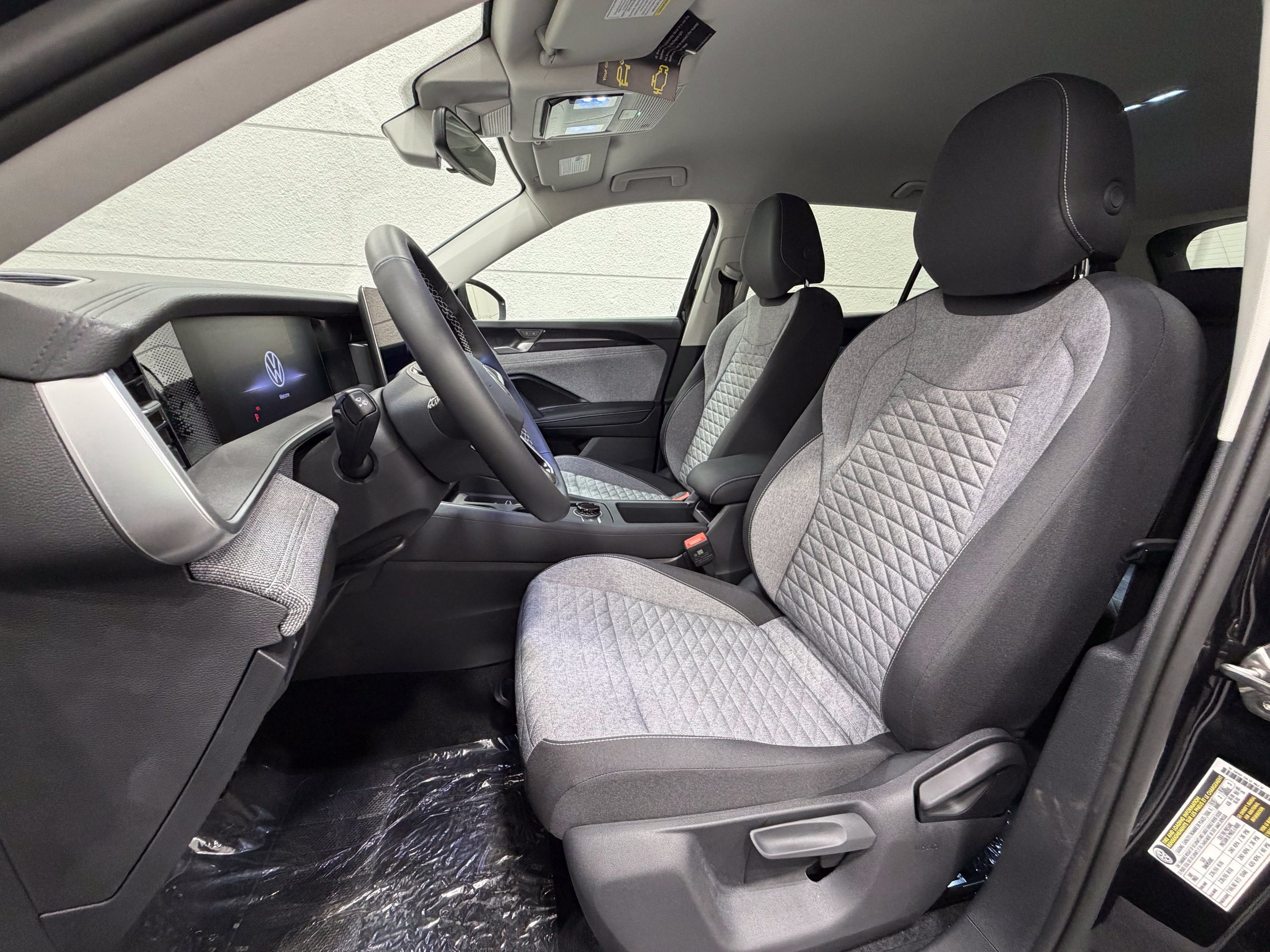New 2026 Volkswagen Tiguan S FWD image 20