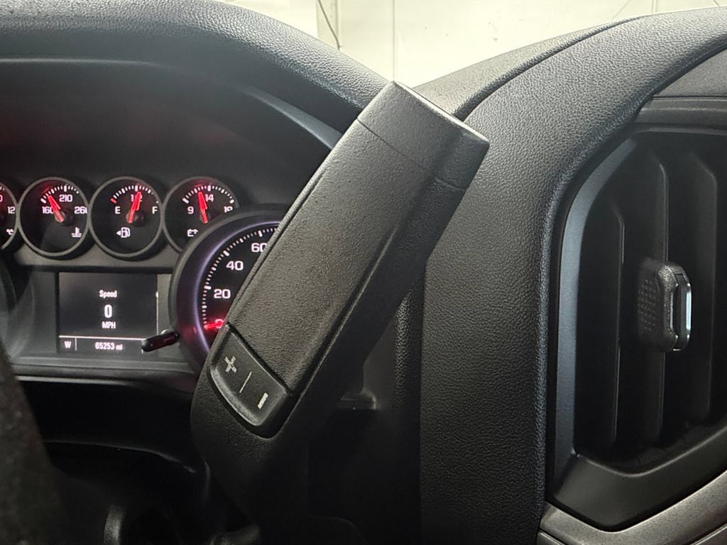 Used 2019 Chevrolet Silverado 1500 Custom w/ Custom Convenience Package RWD image 15