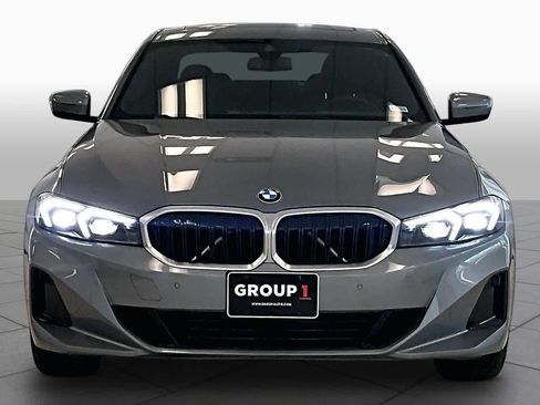 Used 2024 BMW 330i Sedan w/ Premium Package RWD image 3