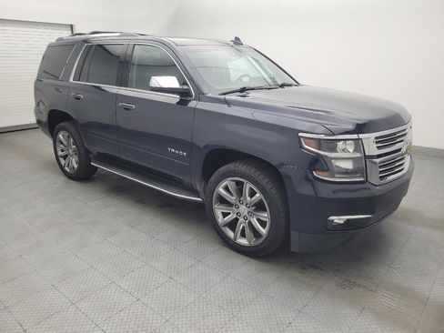 Used 2019 Chevrolet Tahoe Premier AWD/4WD image 11