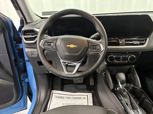 Used 2024 Chevrolet TrailBlazer LT w/ Convenience Package AWD/4WD image 13