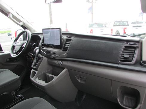 Used 2022 Ford Transit 350 XLT image 14