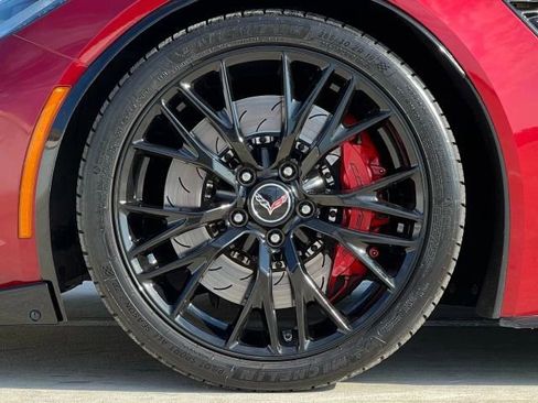 Used 2015 Chevrolet Corvette Z06 w/ 3LZ Preferred Equipment Group image 50