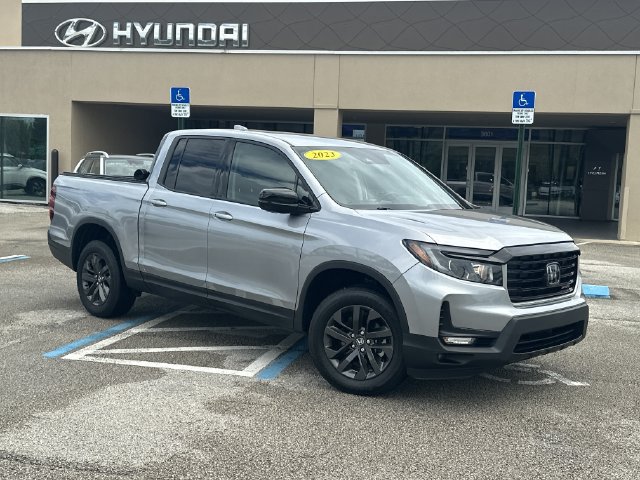 Used 2023 Honda Ridgeline Sport image 1