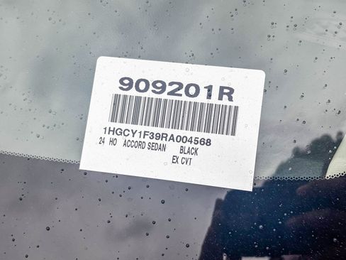 Certified 2024 Honda Accord EX image 27