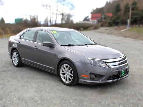 Used 2010 Ford Fusion SE FWD image 1