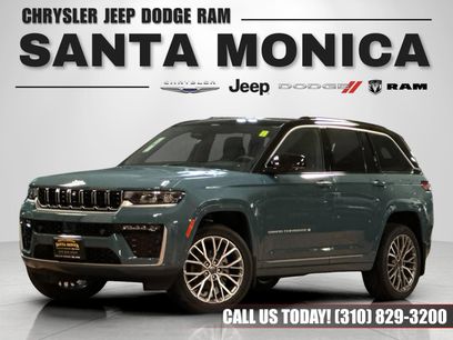 New 2026 Jeep Grand Cherokee Summit w/ MOPAR Finishing Package