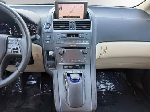 Used 2010 Lexus HS 250h Premium image 12