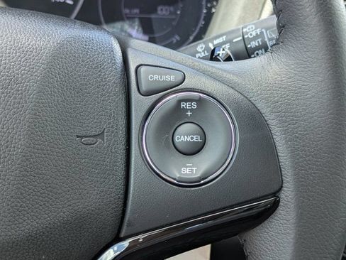 Used 2019 Honda HR-V Sport image 23