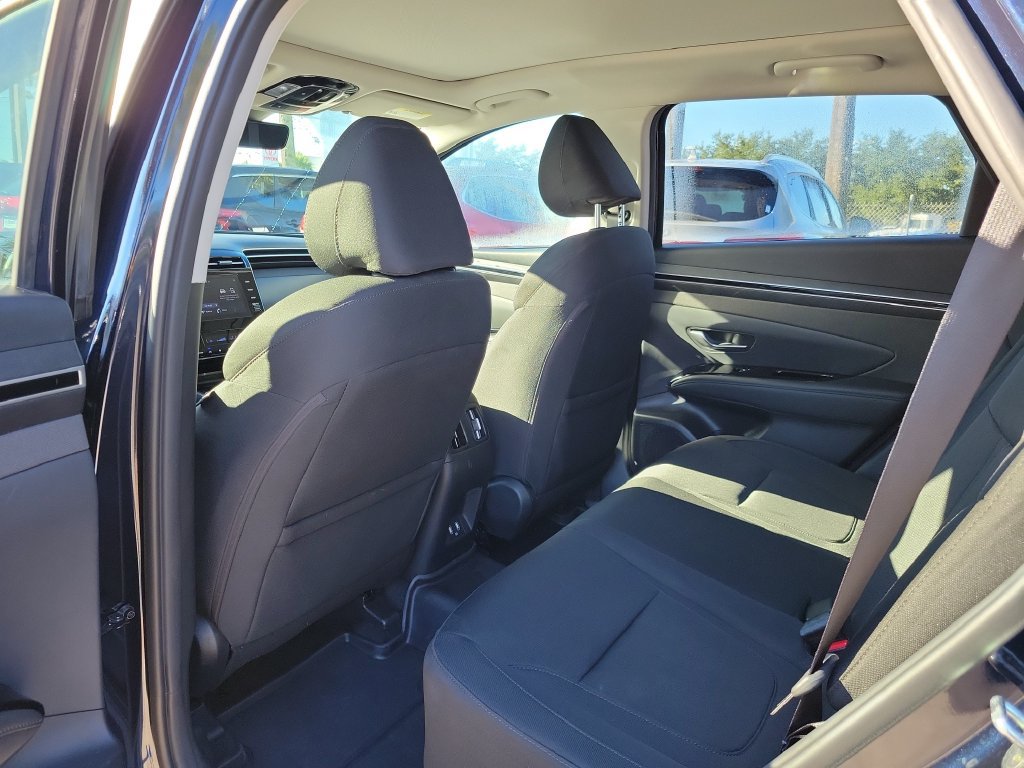 Used 2022 Hyundai Tucson SEL AWD/4WD image 16