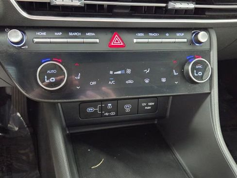 Certified 2024 Hyundai Sonata SEL FWD image 19