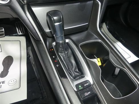 Used 2021 Honda Accord Sport image 36