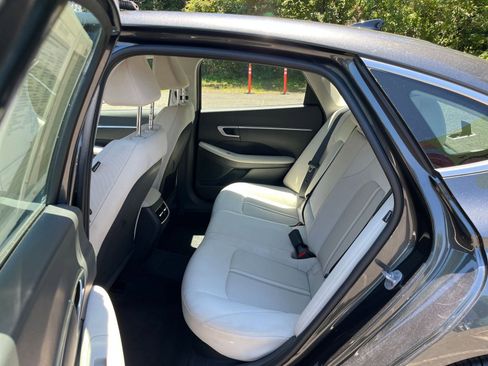 Used 2025 Hyundai Sonata SEL FWD image 25